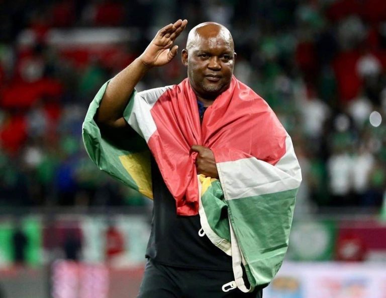 الأهلي السعودي والتوقيع مع بيتسو موسيماني watanserb.com