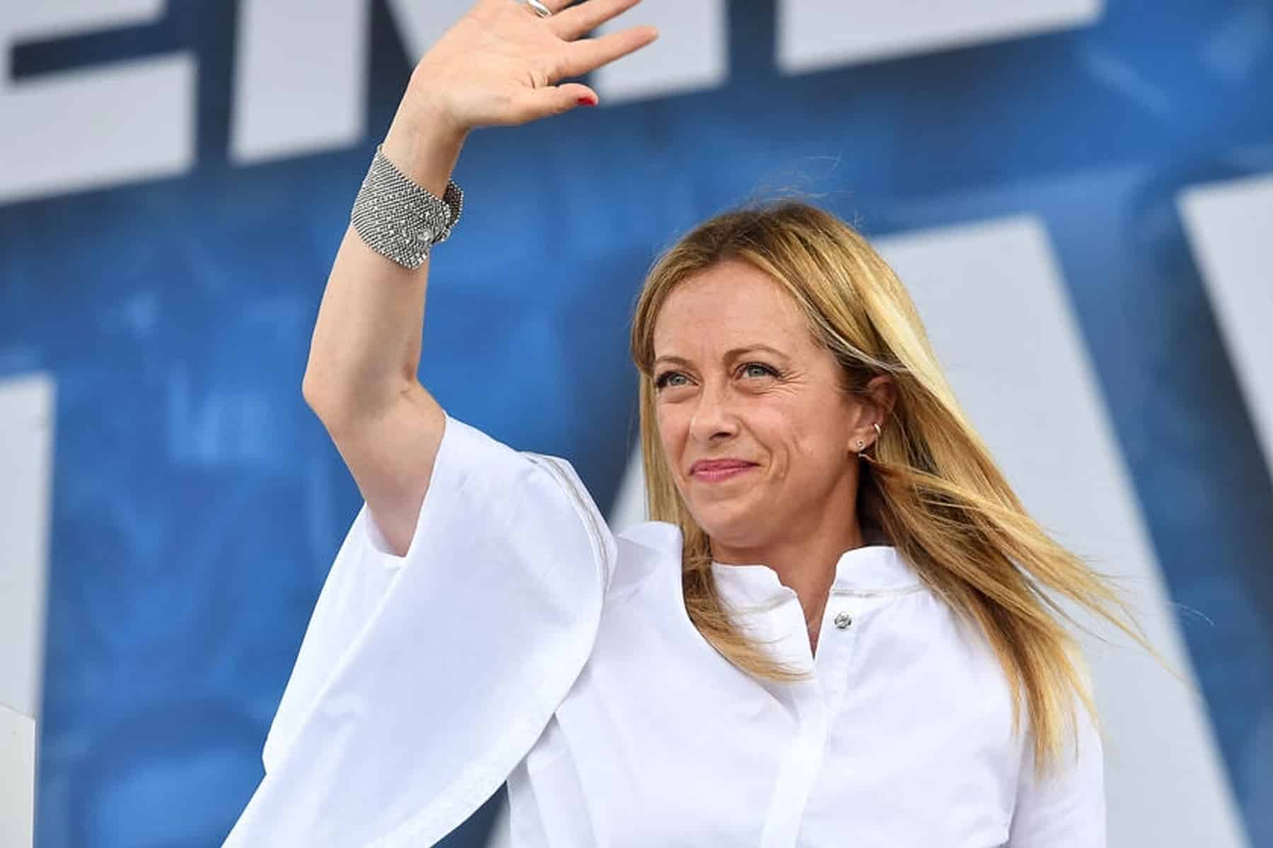 ابنة موسوليني.. الجانب الخفي لجورجيا ميلوني أول رئيسة وزراء لإيطاليا جورجيا ميلوني watanserb.com