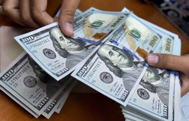 سعر الدولار في السودان الاثنين 19 سبتمبر 2022.. الريال القطري يفاجىء الجميع سعر الدولار watanserb.com
