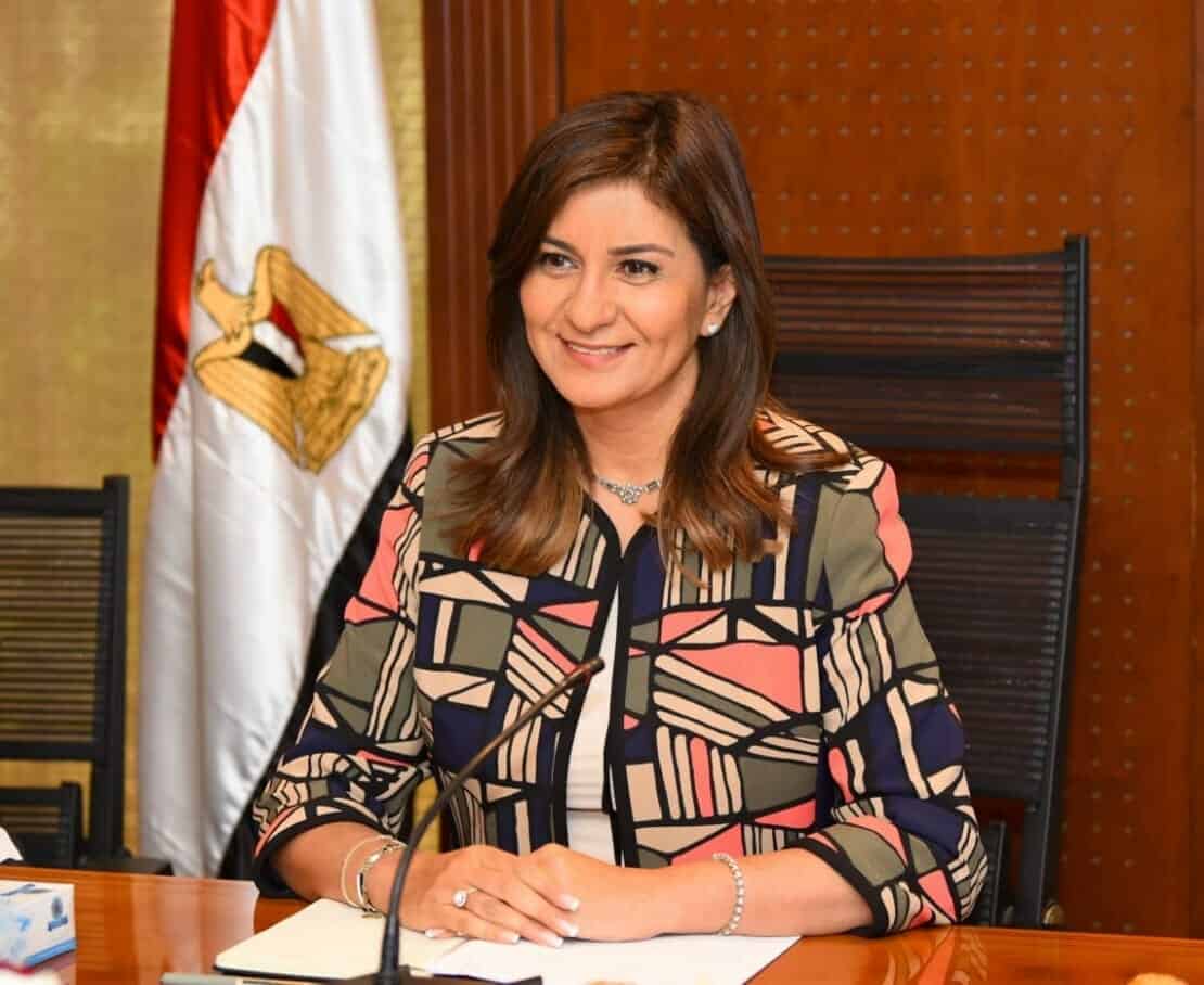 وزيرة الهجرة السابقة والدة المتهم رامي فهيم