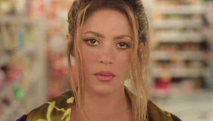شاكيرا
