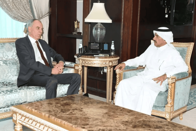 قطر تستدعي السفير الألماني للاحتجاج بسبب تصريحات وزير داخلية بلاده الصادمة! السفير الألماني watanserb.com