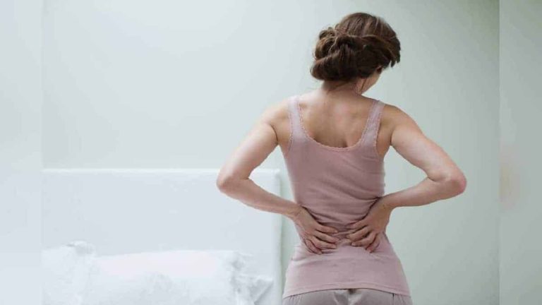 آلام أسفل الظهر watanserb.com