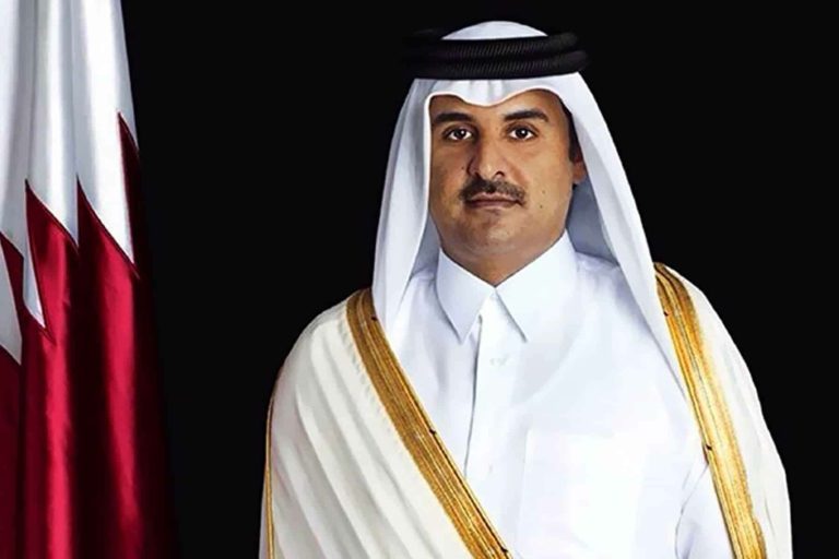 هذا ما فعله أمير قطر تميم بن حمد بأحدث ظهور له داخل مطعم (شاهد) أمير قطر تميم بن حمد watanserb.com