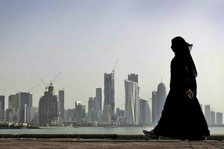 احتجاز مغربيات وقطريات مثليات جنسيا في قطر يثير جدلا والدوحة ترد احتجاز مغربيات وقطريات watanserb.com