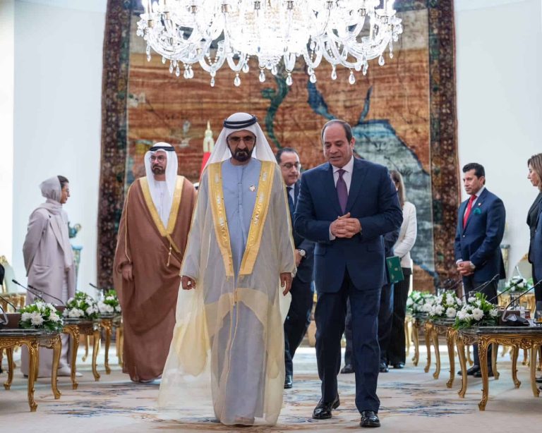 السيسي يستقبل محمد بن راشد watanserb.com
