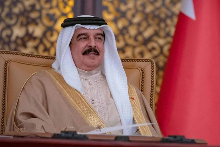 الملك حمد بن عيسى watanserb.com