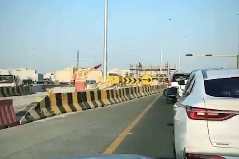 بشار الجزاف و الازدحام المروري watanserb.com