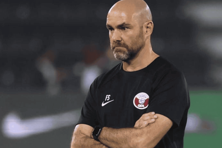 شيخة قطرية غاضبة تنفعل على لاعبي المنتخب القطري ومدربه المنتخب القطري watanserb.com
