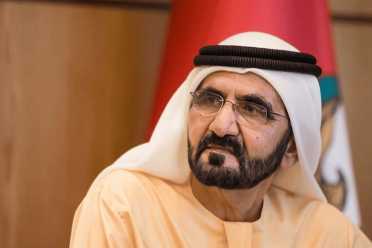 بكاء محمد بن راشد على والدته يثير تفاعلاً واسعاً (شاهد) بكاء محمد بن راشد watanserb.com