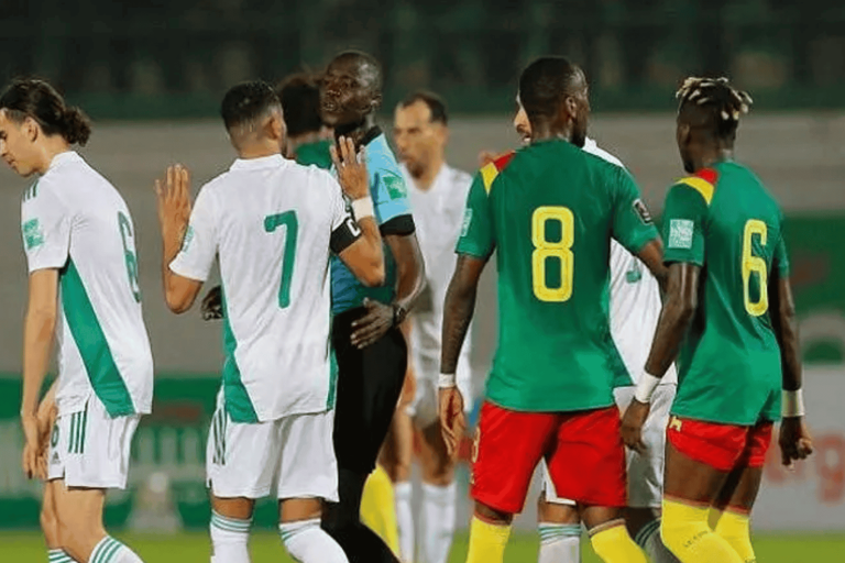 المنتخب الجزائري watanserb.com