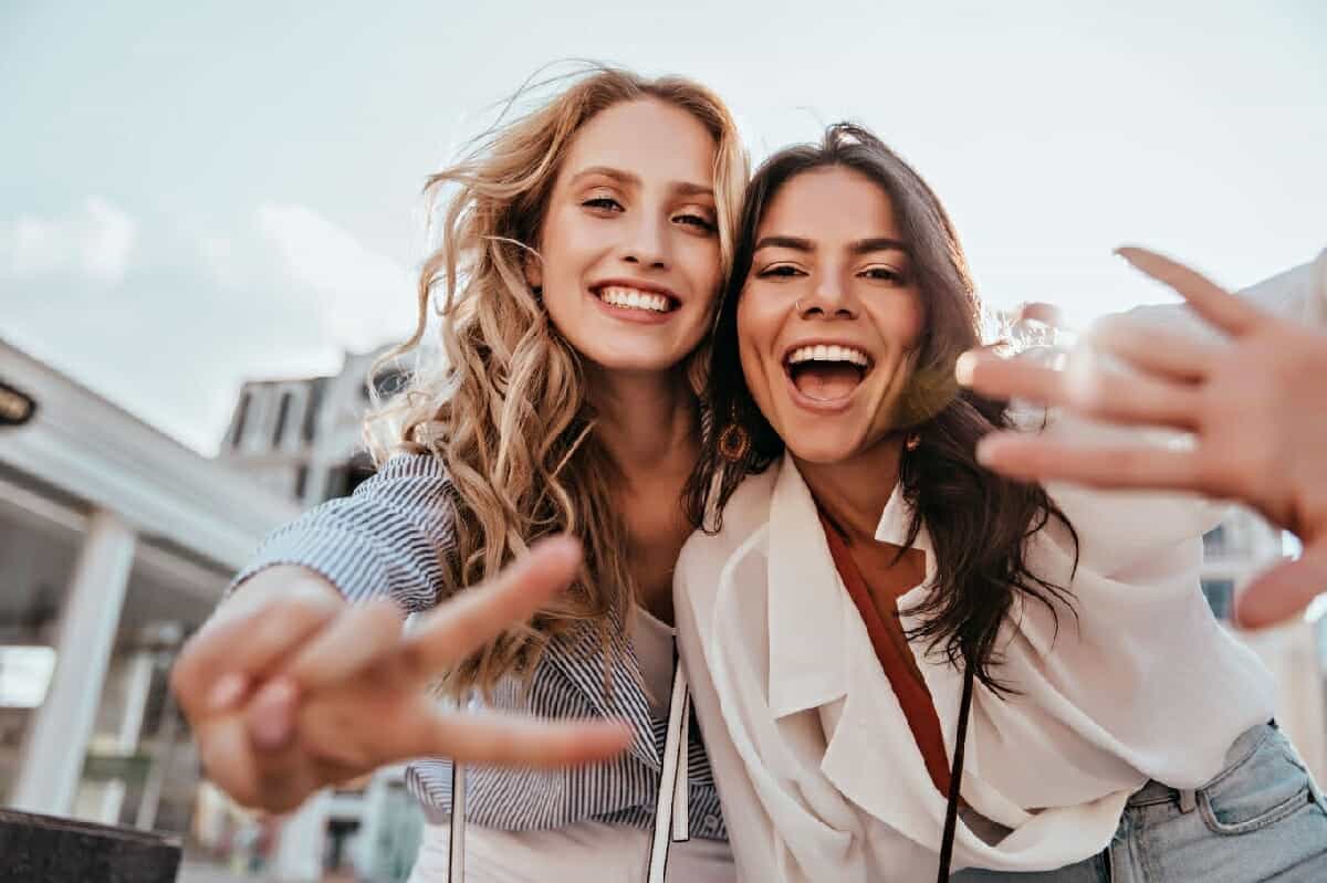 إن التحرر من هاتفك الذكي لمدة 15 دقيقة له تأثير إيجابي على الناس