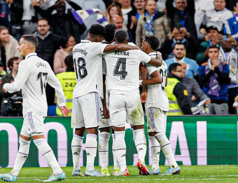 ريال مدريد يُقلص فارق الصدارة مع برشلونة بعد فوزه على قادش (فيديو) نتيجة مباراة ريال مدريد في الدوري الإسباني watanserb.com