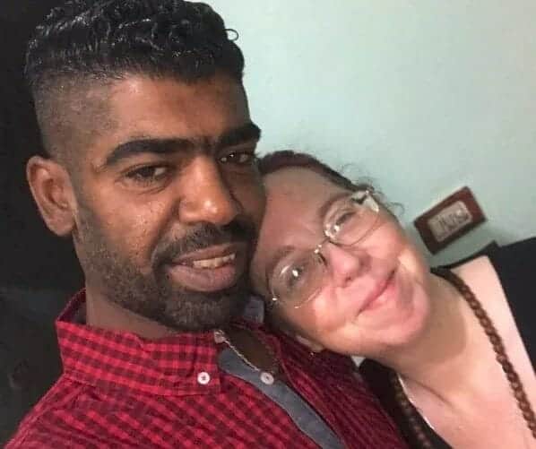 نمارس العلاقة الحميمية يومياً لهدف.. بريطانية تجد الحب مع شاب مصري! نمارس العلاقة الحميمية يومياً لهدف.. بريطانية تجد الحب مع شاب مصري! watanserb.com