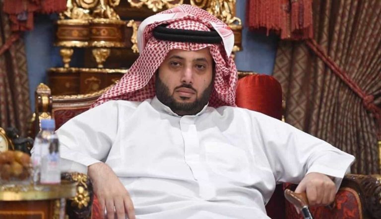 محمد بن سلمان غاضب من فساد تركي آل الشيخ وقال له “اخرس”.. معلومات صادمة فساد تركي آل الشيخ watanserb.com