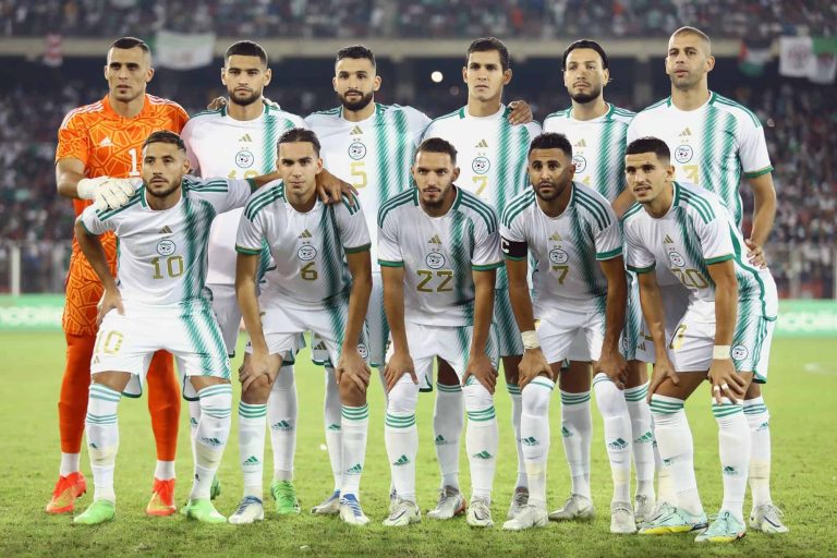 تشكيلة منتخب الجزائر ضد مالي في المباراة الودية منتخب الجزائر لكرة القدم watanserb.com