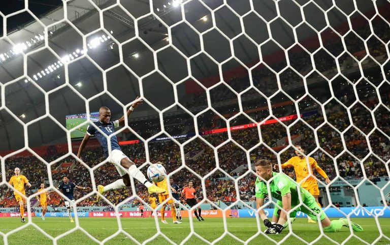 طواحين هولندا تتعثر بالتعادل أمام الإكوادور (شاهد) تعادل هولندا والإكوادور في كأس العالم 2022 watanserb.com