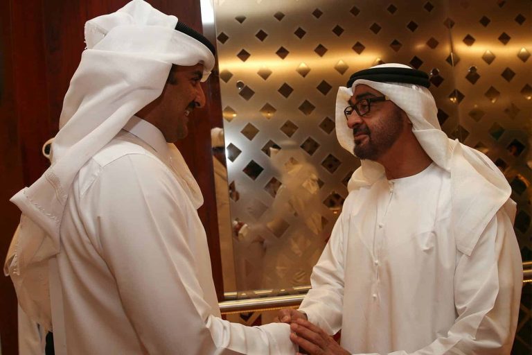 محمد بن زايد و أمير قطر watanserb.com