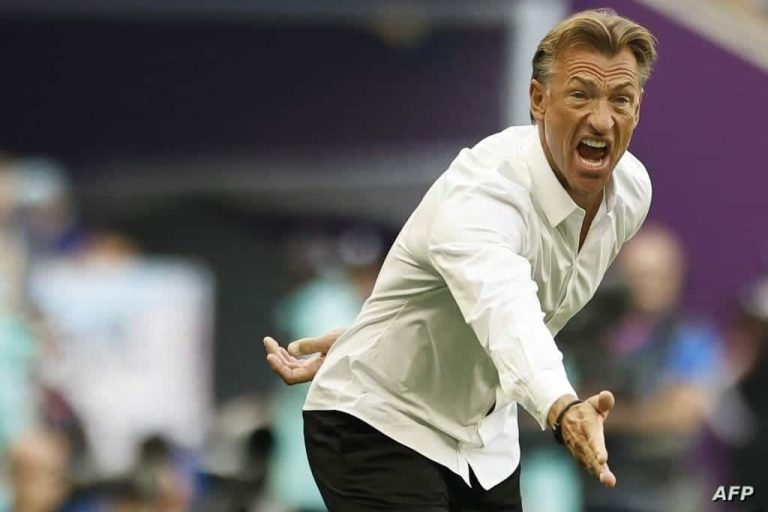 مدرب المنتخب السعودي watanserb.com