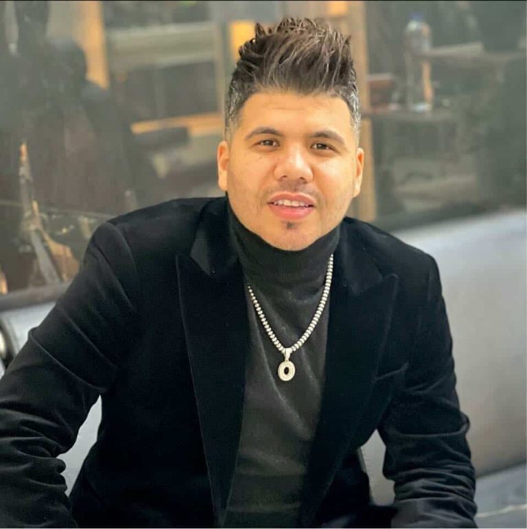 عمر كمال إلى التحقيق بعد إيقافه عن الغناء.. ومصادر تكشف السبب! عمر كمال إلى التحقيق بعد إيقافه عن الغناء.. ومصادر تكشف السبب! watanserb.com