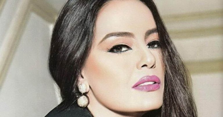 الفنانة شيريهان watanserb.com