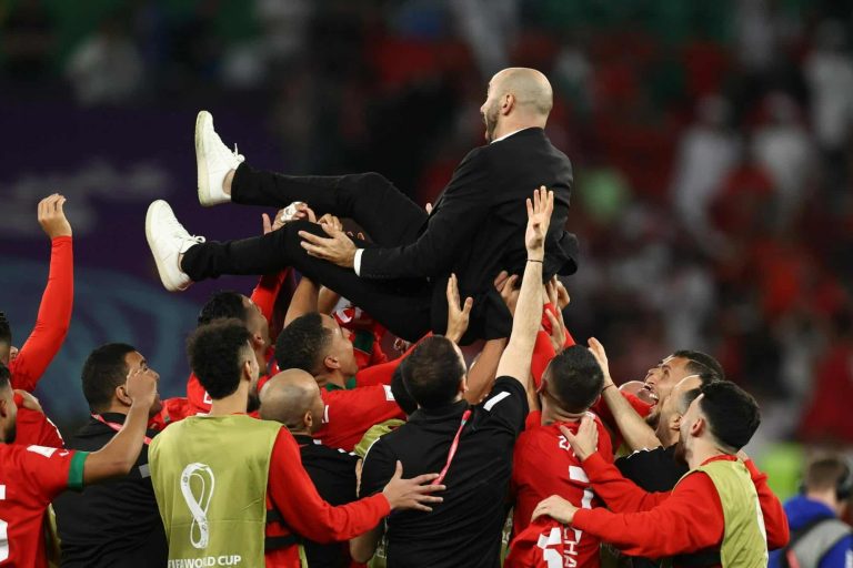 احتفال وليد الركراكي watanserb.com