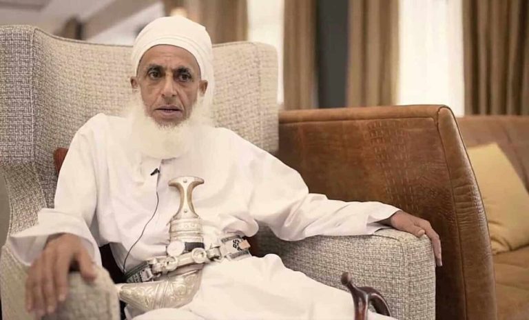 أحمد بن حمد الخليلي watanserb.com