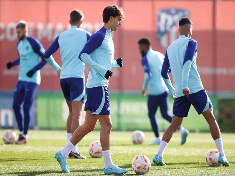 تشكيلة أتلتيكو مدريد ضد إلتشي watanserb.com