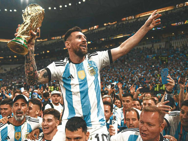 ميسي بعد لقب كأس العالم watanserb.com