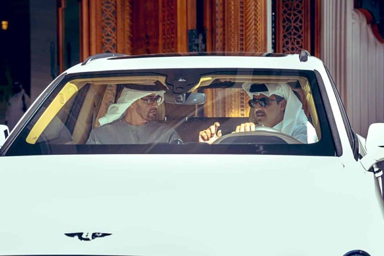 محمد بن زايد في قطر watanserb.com