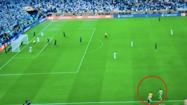 هدف الأرجنتين الثالث في شباك منتخب فرنسا watanserb.com
