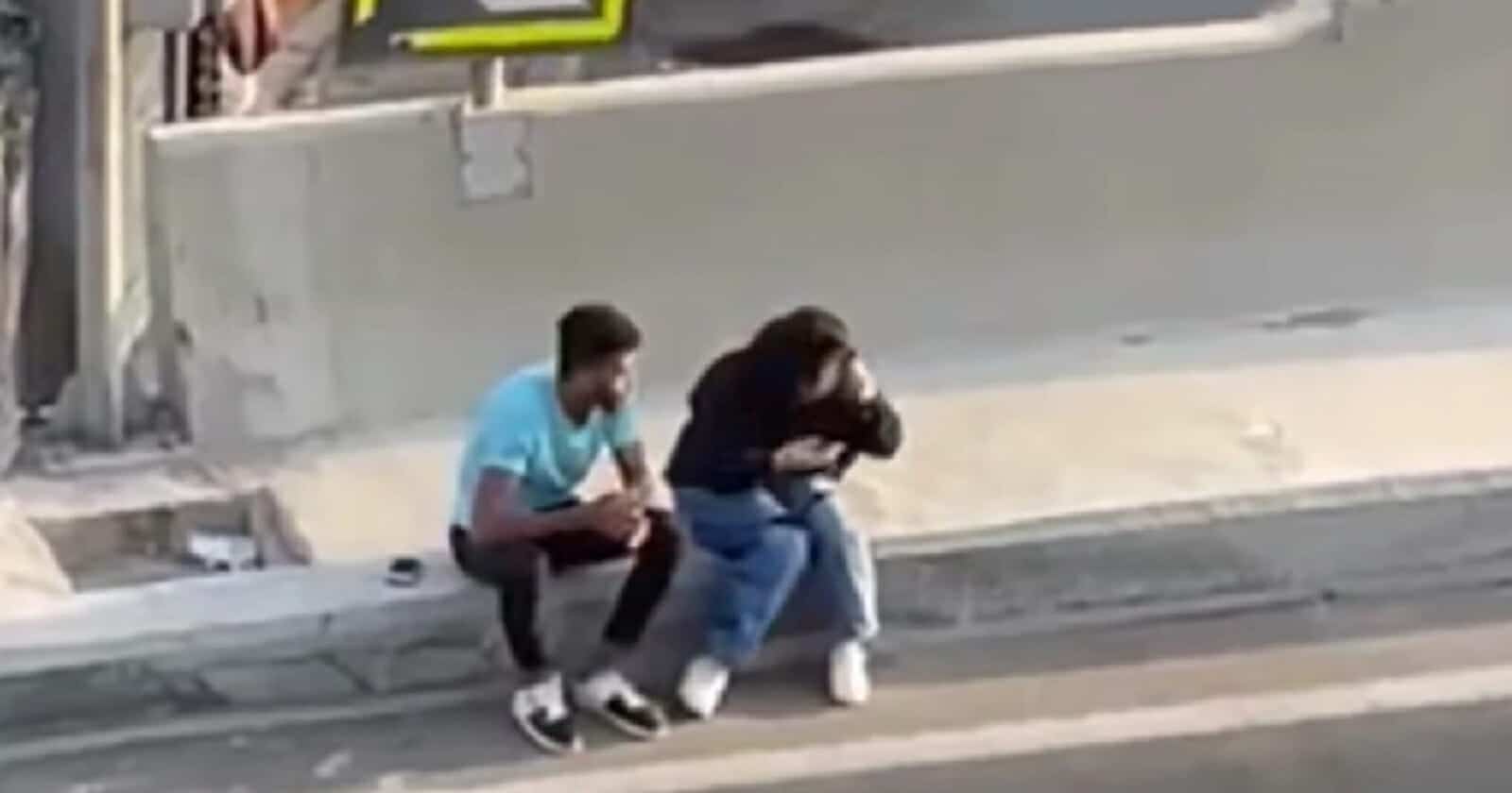 مصر: أول صورة للشاب والفتاة مرتكبي الفعل الفاضح على الكوبري بعد القبض عليهما صورة للشاب والفتاة بفعل فاضح بالطريق العام watanserb.com