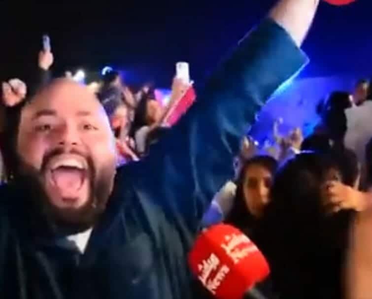كويتي يطلب الزواج بأربع مغربيات بعد عبور المغرب لدور الـ16.. فيديو تأهل المنتخب المغربي إلى دور الـ 16 watanserb.com