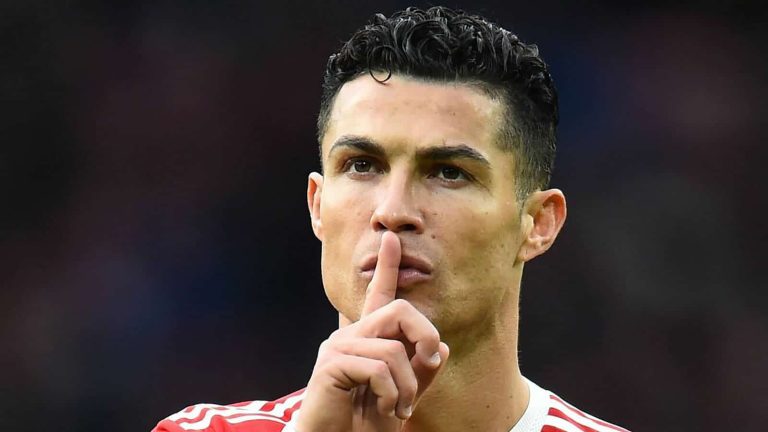 رونالدو يشيد بالمنتخب المغربي.. فيديو يثير الجدل على مواقع التواصل بعد إقصاء البرتغال! رونالدو والمنتخب المغربي watanserb.com
