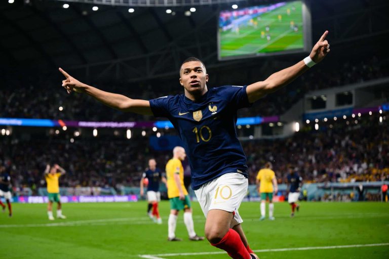 مبابي يحطم رقم رونالدو ويعادل ميسي في كأس العالم 2022 كيليان مبابي يتجاوز رقم رونالدو ويعادل ميس في كأس العالم 2022 watanserb.com