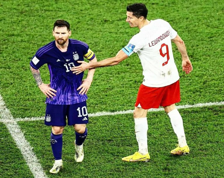 ميسي يضع ليفاندوفسكي في موقف محرج watanserb.com