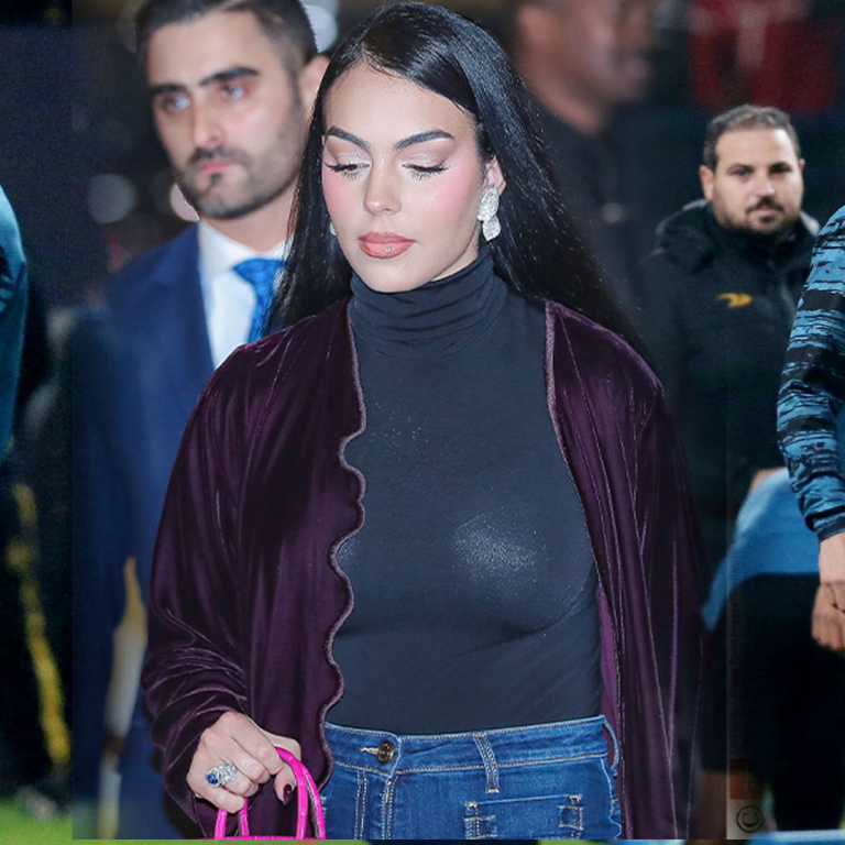 جورجينا رودريغيز تظهر بالرياض بخاتم ألماس ضخم.. هل هو من رونالدو أم نادي النصر! (شاهد) جورجينا رودريغيز تظهر بالرياض بخاتم ألماس ضخم.. هل هو من رونالدو أم نادي النصر! (شاهد) watanserb.com