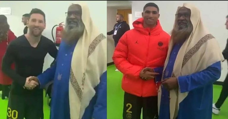 الكلباني يصافح حكيمي watanserb.com