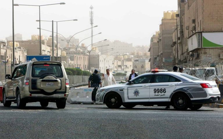 سقوط سيدة الحشيش المصرية في الكويت وهذا ما ضُبط بحوزتها مصرية بحوزتها مخدرات الكويت watanserb.com