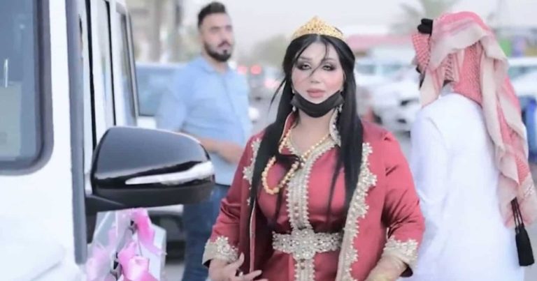 المشهورة العراقية أم فهد watanserb.com