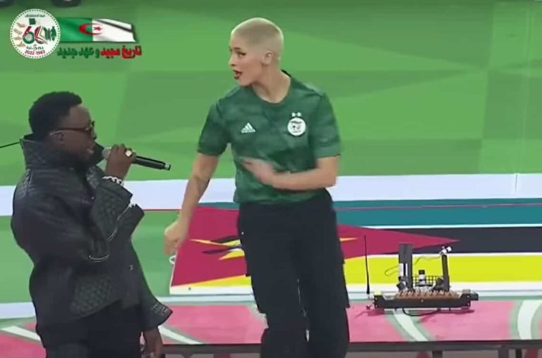 حقيقة ممثلة إباحية تشارك بافتتاح كأس أمم إفريقيا في الجزائر watanserb.com