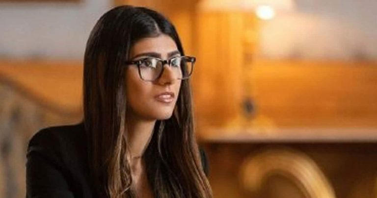 ميا خليفة غاضبة بعد النصب عليها بـ5 آلاف دولار بسبب "مؤخرتها الغبية"! (شاهد) watanserb.com