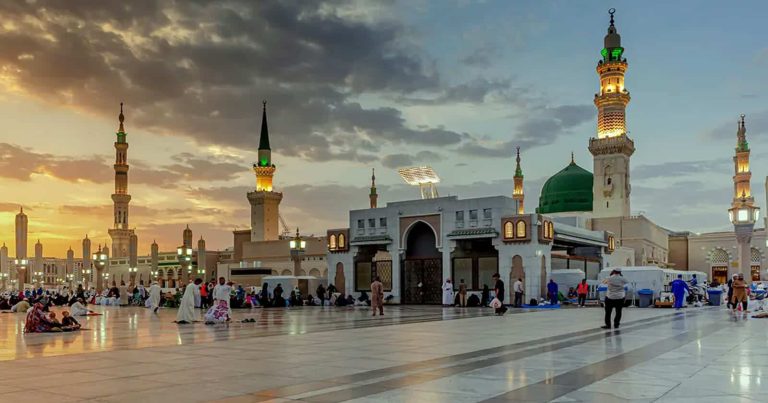 سعودي يدعي النبوة في الحرم النبوي watanserb.com