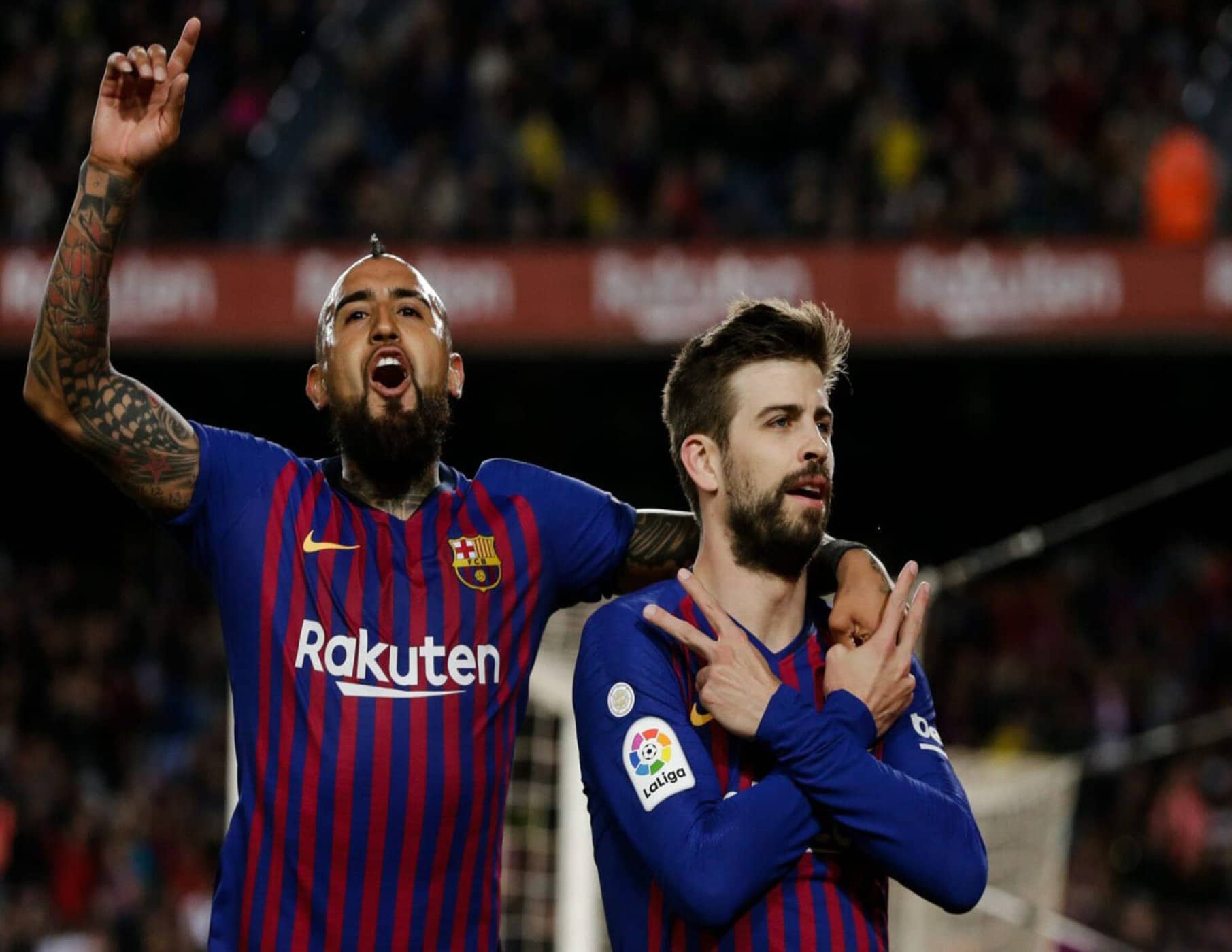 فيدال لاعب برشلونة السابق