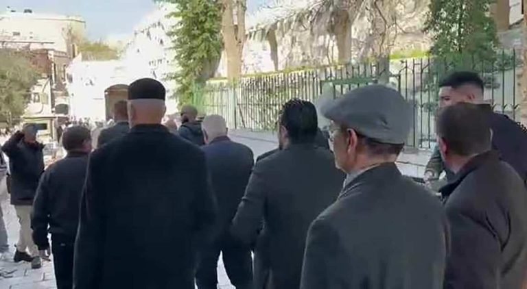 منع السفير الأردني من دخول الأقصى watanserb.com