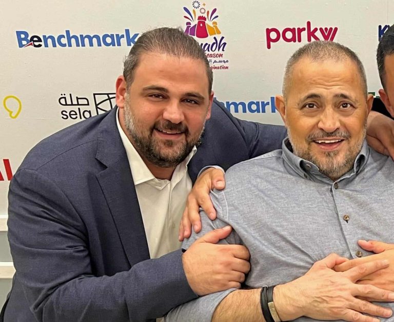 جورج وسوف يتحدث عن نجله الراحل وديع وأيمن زيدان يعطيه سر التجاوز (شاهد) "بحبه لدرجة العبادة".. جورج وسوف يتحدث عن نجله الراحل وأيمن زيدان يعطيه سر التجاوز (شاهد) watanserb.com