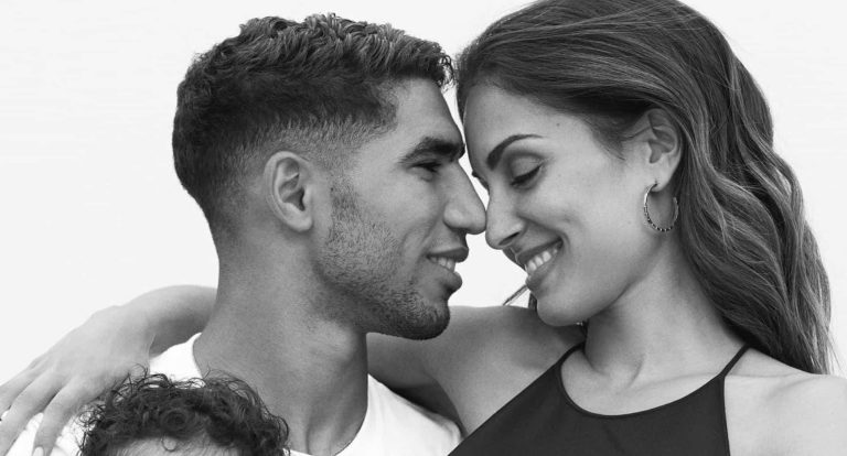 هبة عبوك ببكيني وردي مثير في دبي.. "شريكة رونالدو محترمة أكثر منك"! (شاهد) watanserb.com
