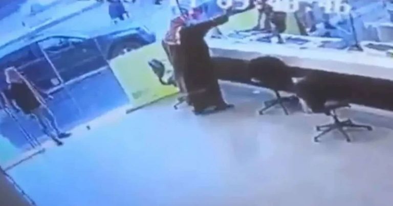 عملية سطو في الاردن watanserb.com