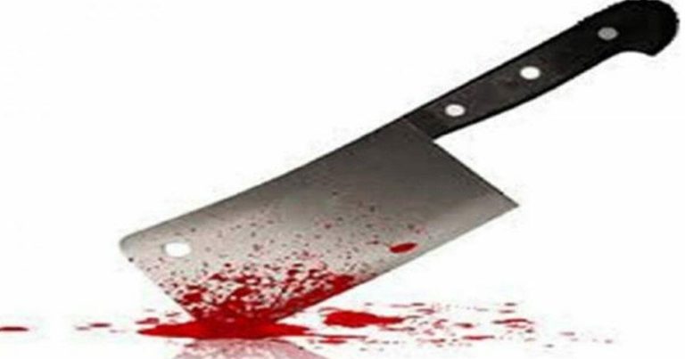 كويتي يعتدي على أخواله بالساطور في مشاجرة عائلية watanserb.com