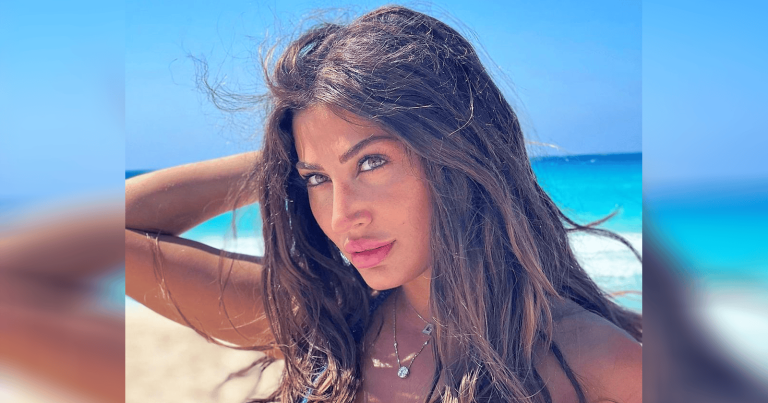 هبة نور تثير غضب متابعيها بجلسة تصوير نارية في كراج سيارات فيراري! (شاهد) جلسة تصوير هبة نور watanserb.com